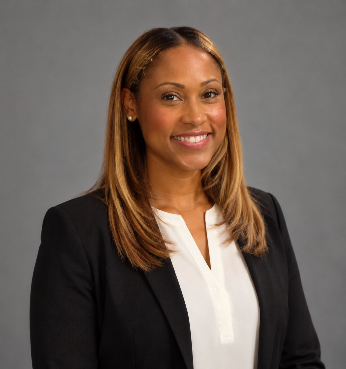 Lapria, Executive Assistant